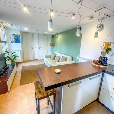 Dreamy Loft Con Vista Mare Giardino E Jacuzzi Da Maggio A Settembre