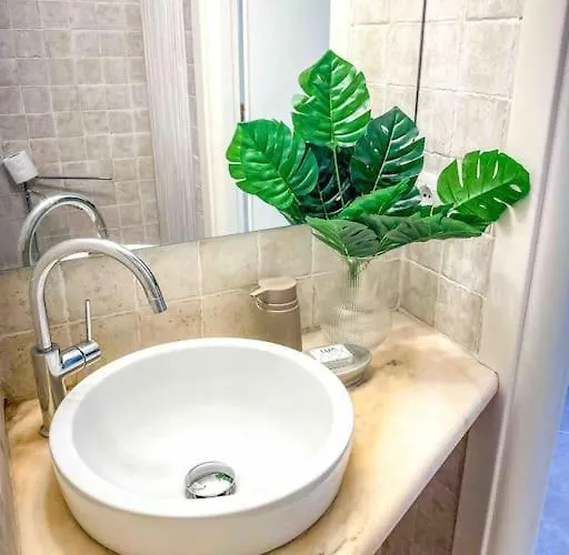 아파트 Dreamy Loft Con Vista Mare Giardino E Jacuzzi Da Maggio A Settembre *